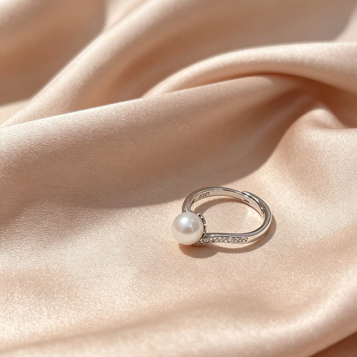V-Shape Pearl Open Ring